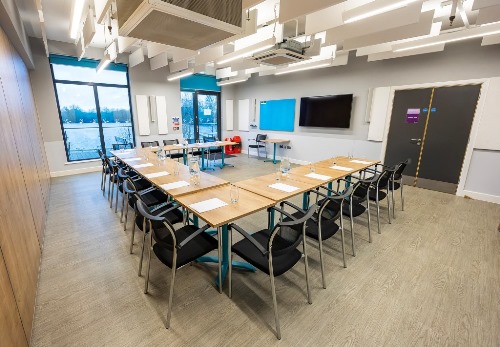 dinton_pastures_country_park