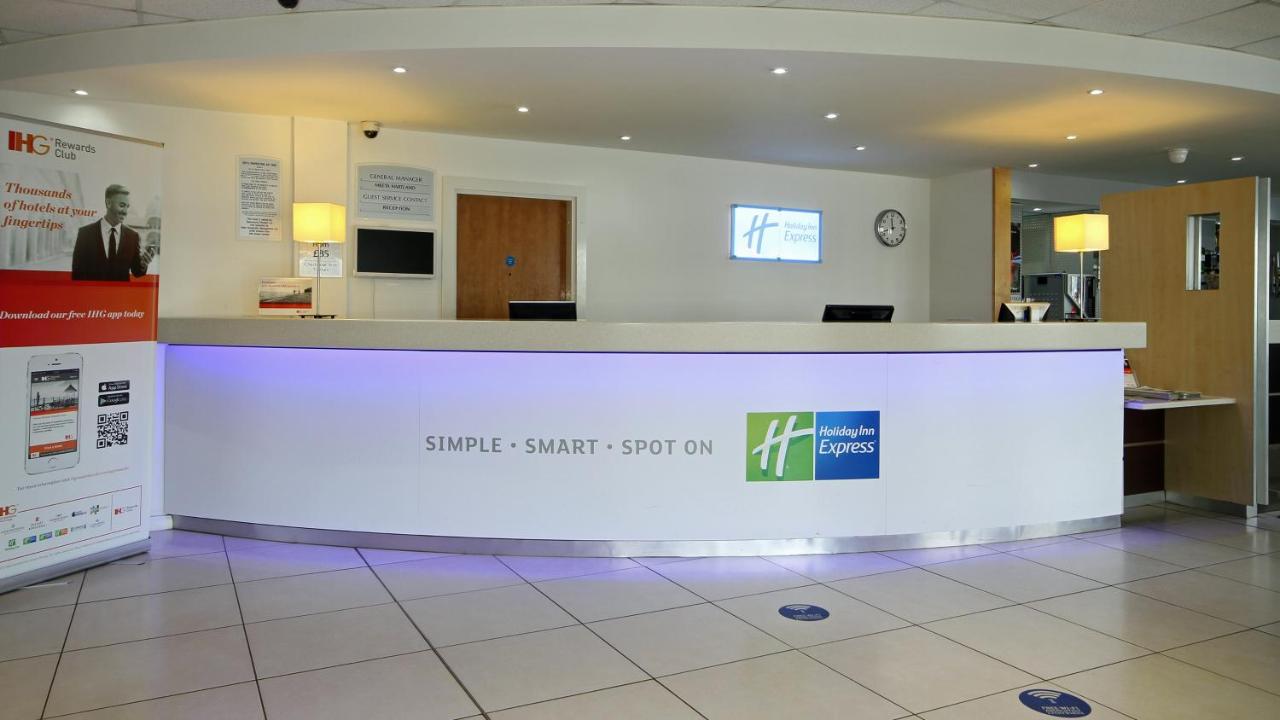 holiday_inn_express_nuneaton