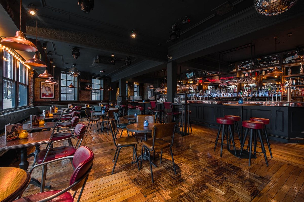 revolution_oxford_road