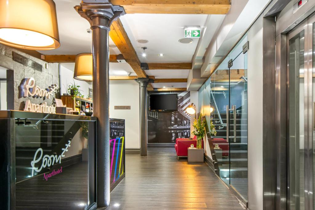 roomzzz__manchester_city_corn_exchange