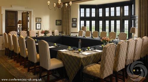 trump_international_hotel_ireland