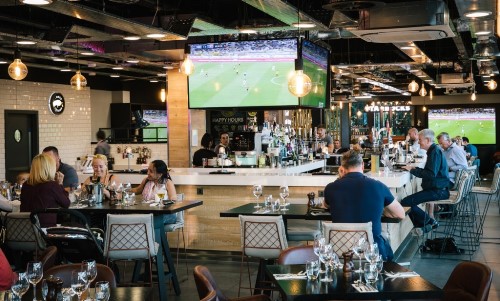 village_hotel_reading