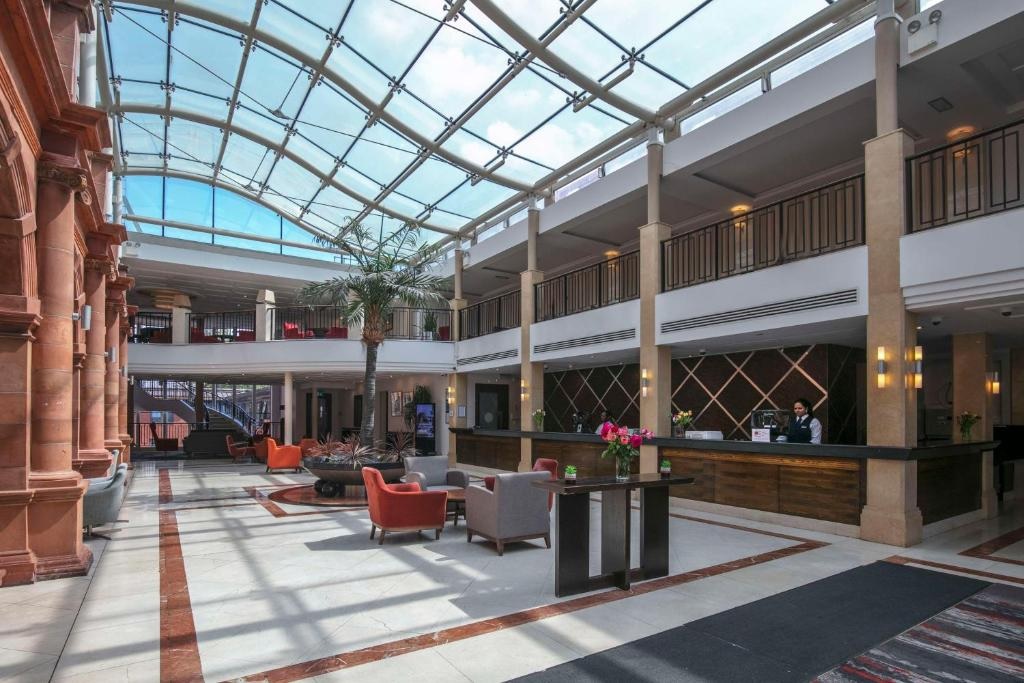 worldhotels_distinctive_the_crown_london