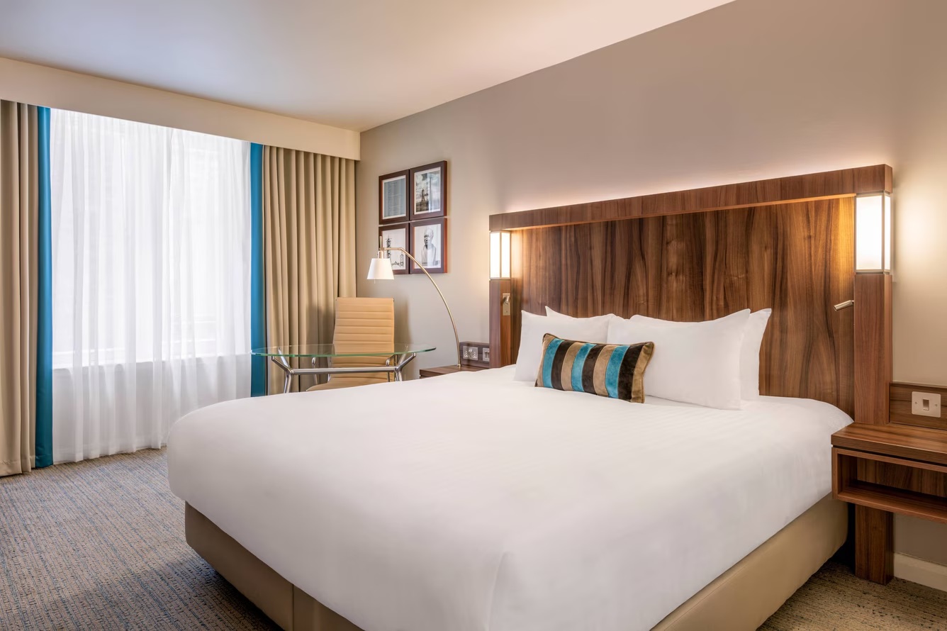 courtyard_by_marriott_edinburgh_city_centre