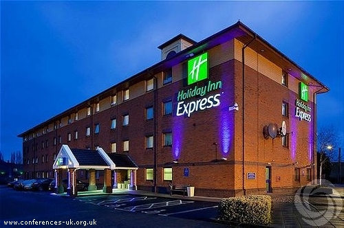 express_by_holiday_inn_birmingham_oldbury