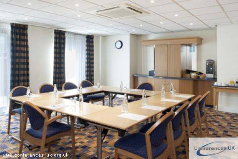 express_by_holiday_inn_wandsworth_battersea