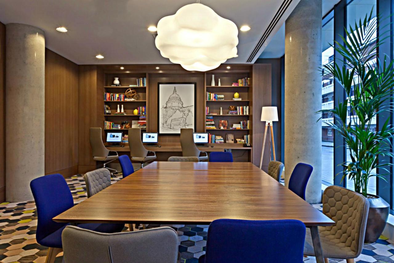 hampton_by_hilton_london_waterloo